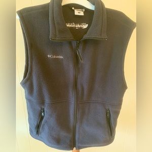 Columbia Sleeveless Mountain Vest